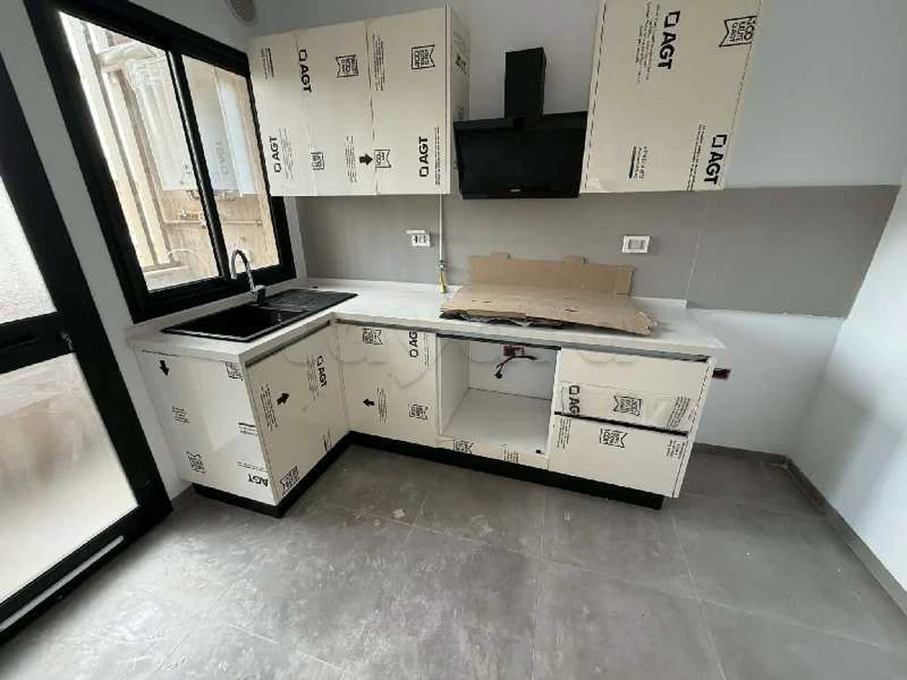 ENNKHILETE - ARIANA: APPARTEMENT S+2 NEUF A LOUER, صورة 1