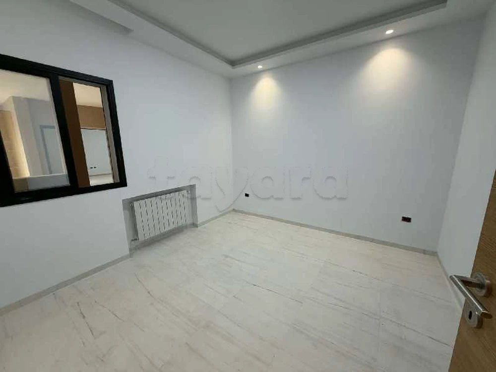 ENNKHILETE - ARIANA: APPARTEMENT S+2 NEUF A LOUER, صورة 4