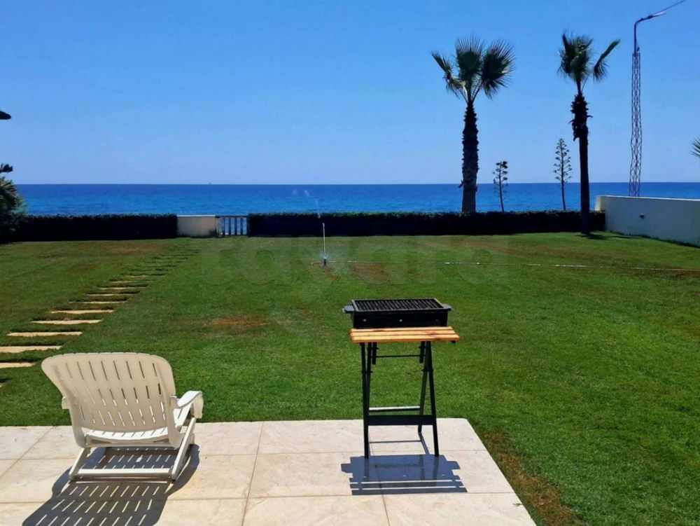 Maamoura Plage loue villa pieds dans l'eau S+4 pour séjours et ceremonies, photo 1