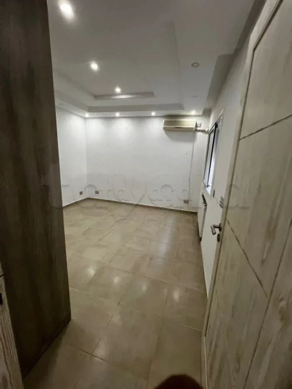 A louer un 2em étage S+2 très hauts standing dans une petite résidence R+2 route de Roulet en face L'école Luis Pasteur, photo 4