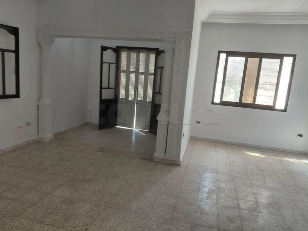 A louer : Etage d'une villa S+4 à cité zouhour 1, photo 3