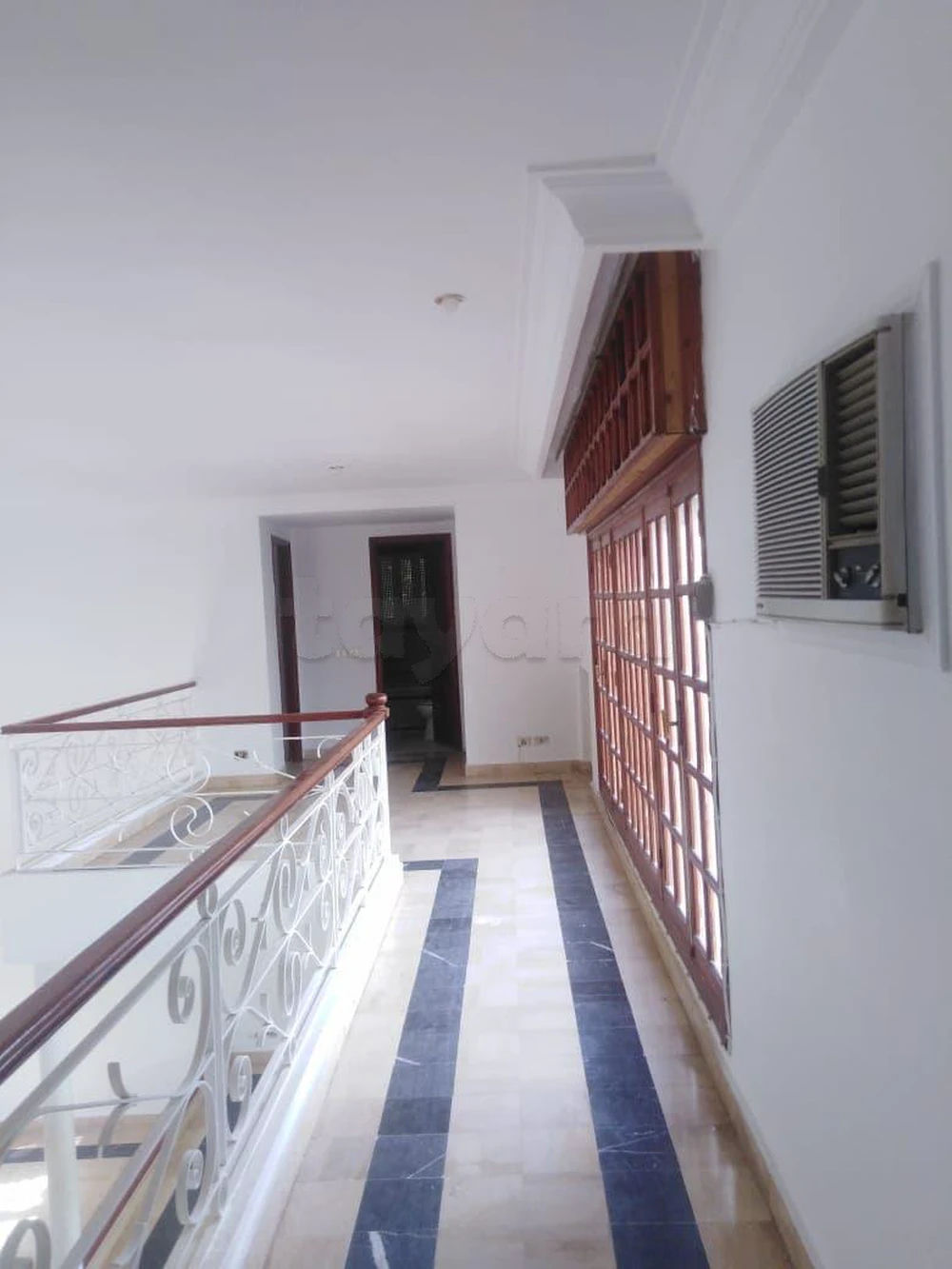 Villa S+4 avec jardin à Menzah 9a, photo 3