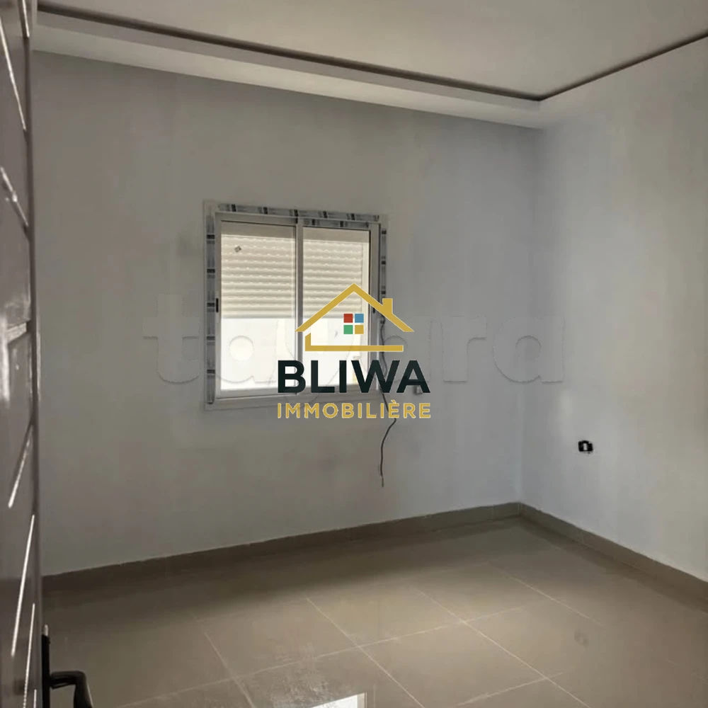 À LOUER – Etage de villa S+3 -La Soukra, photo 3