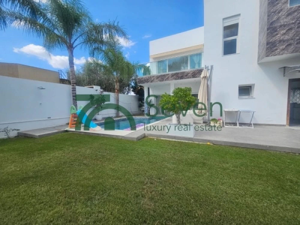 une villa s3 avec piscine à la soukra, photo 1