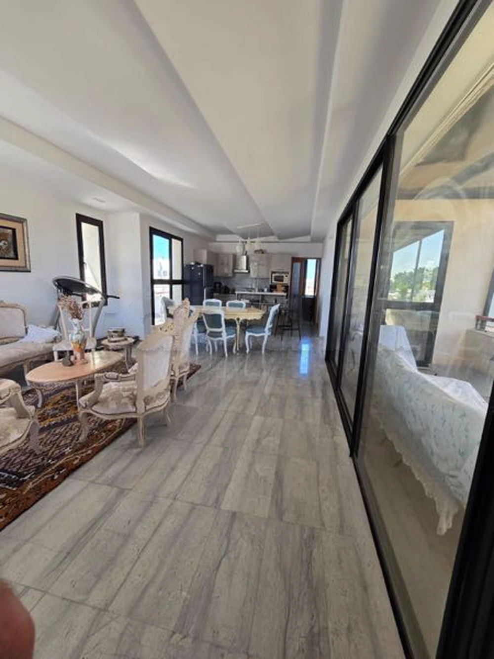 🏡 À LOUER | CHOTRANA 2
✨ RDC de villa meublé avec entrée indépendante, صورة 2
