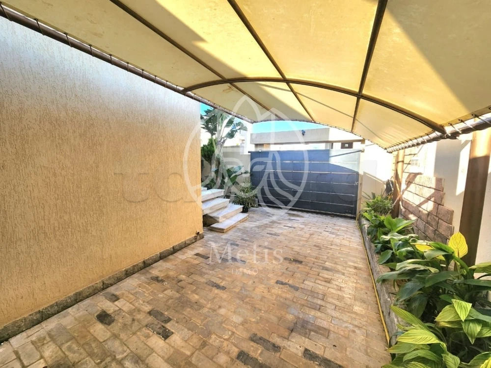 Location annuelle Duplex S+3 meublé avec piscine, photo 2