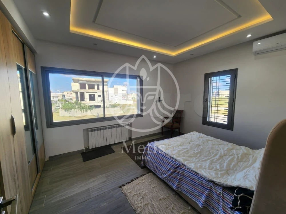 Location annuelle Duplex S+3 meublé avec piscine, photo 5