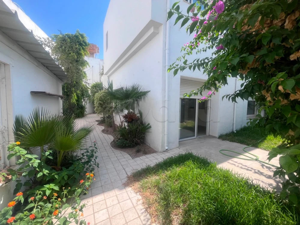 Villa S+3 Non Meublée avec Garage, photo 1