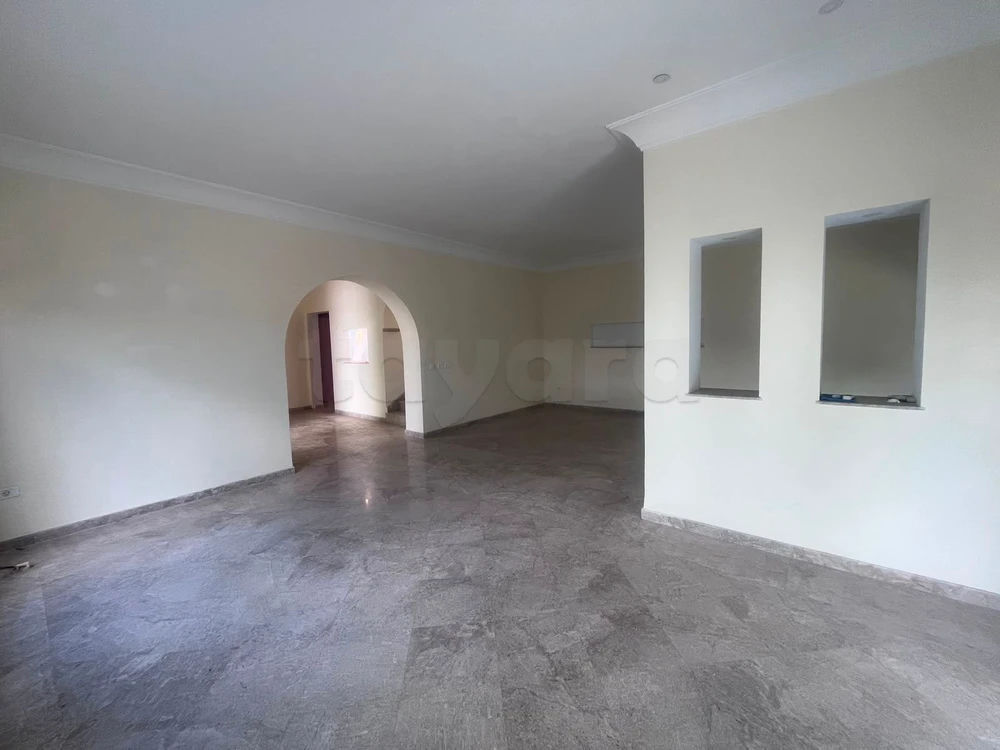 Villa S+3 Non Meublée avec Garage, photo 3
