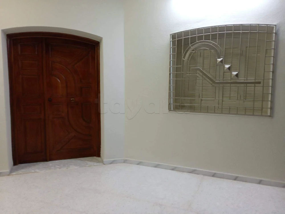 A louer villa s+3 route bouzayen klm 7, صورة 1