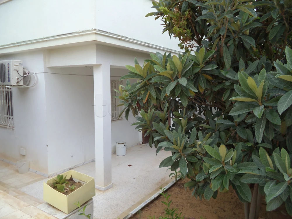 A louer villa RDJ a Jardin elmenzah 1, photo 1