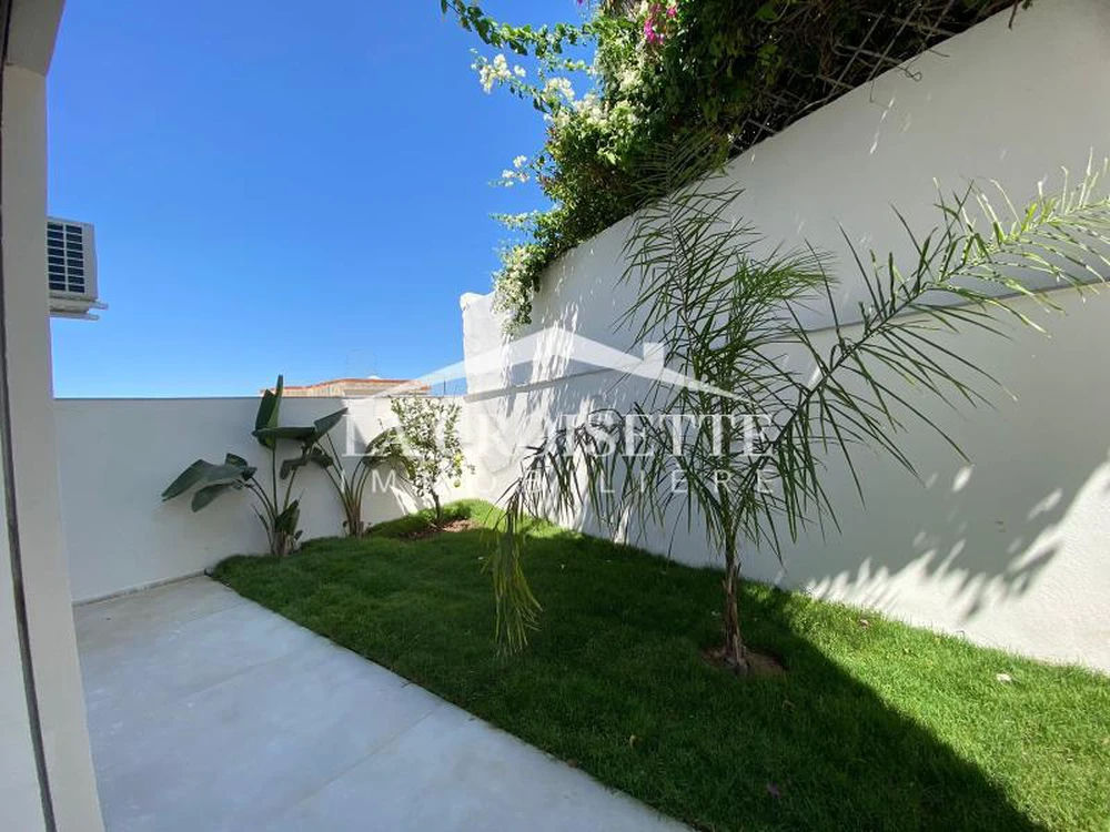 Duplex S+3 avec piscine couverte à louer à Gammarth MDL0737, photo 1