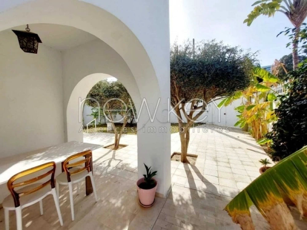 S+3 au rez-de-chaussée meublé à la Marsa, صورة 1