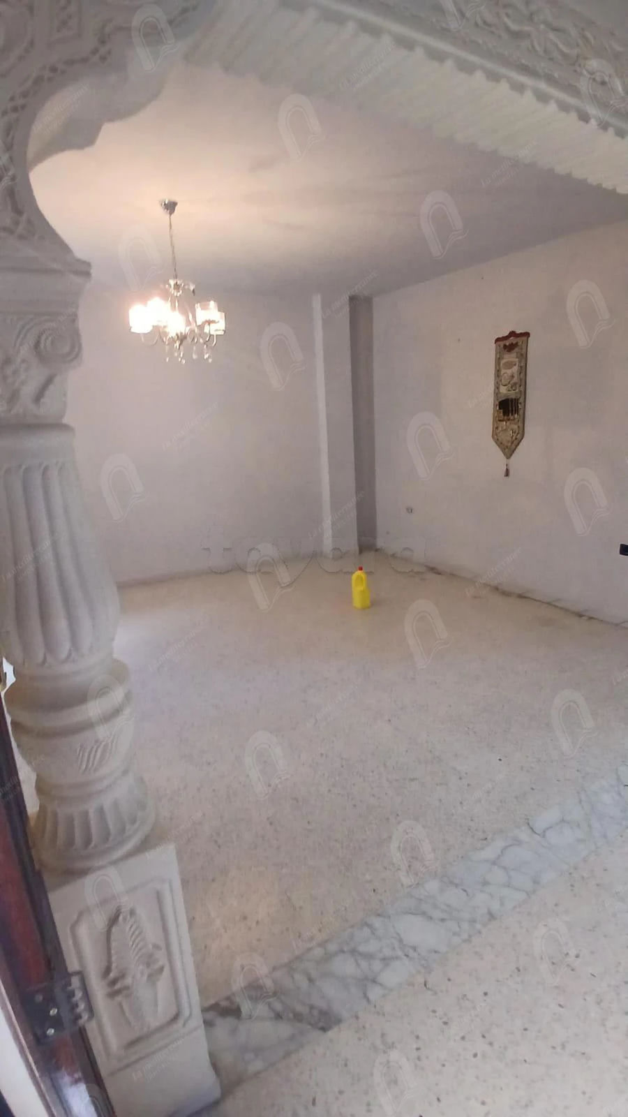 A loue rvilla S+4 de style duplex, indépendante au bardo, صورة 2