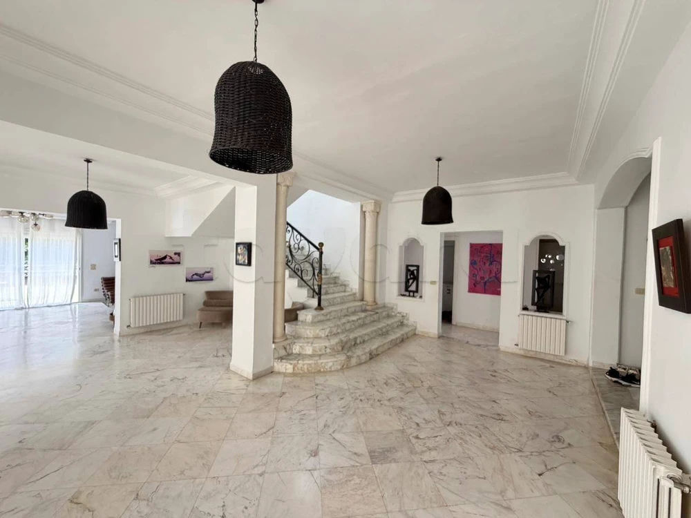 A louer Villa avec piscine à Carthage Salambo, photo 4