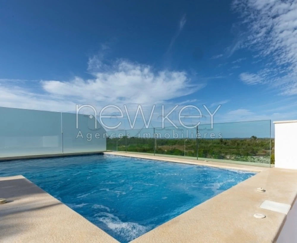 Magnifique villa à Gammarth avec piscine et une vue dégagée, photo 1