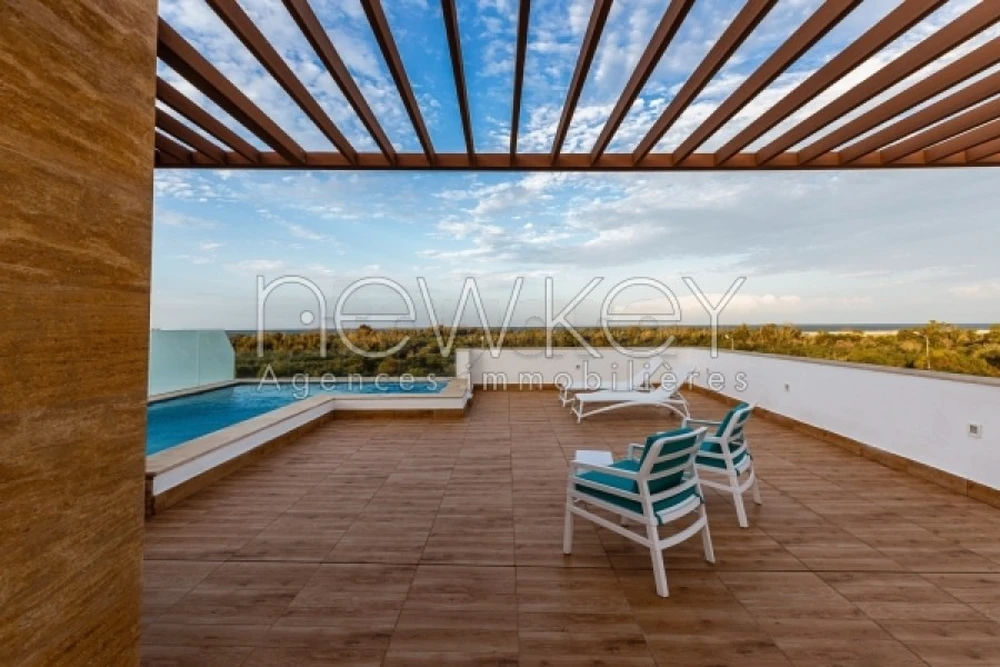 Magnifique villa à Gammarth avec piscine et une vue dégagée, photo 2