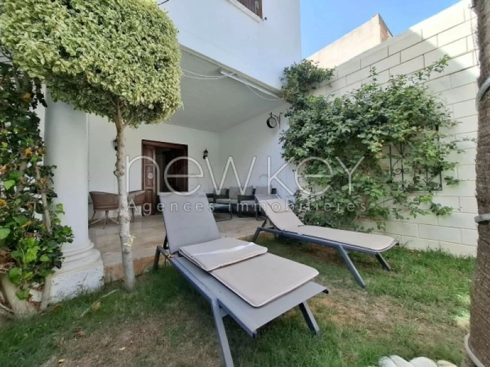 Villa S+4 à louer à La Soukra, photo 3