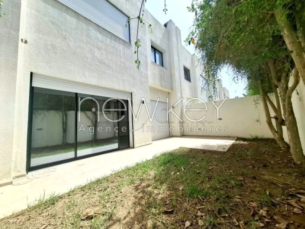 Magnifique duplex S+3 à La Soukra, photo 1