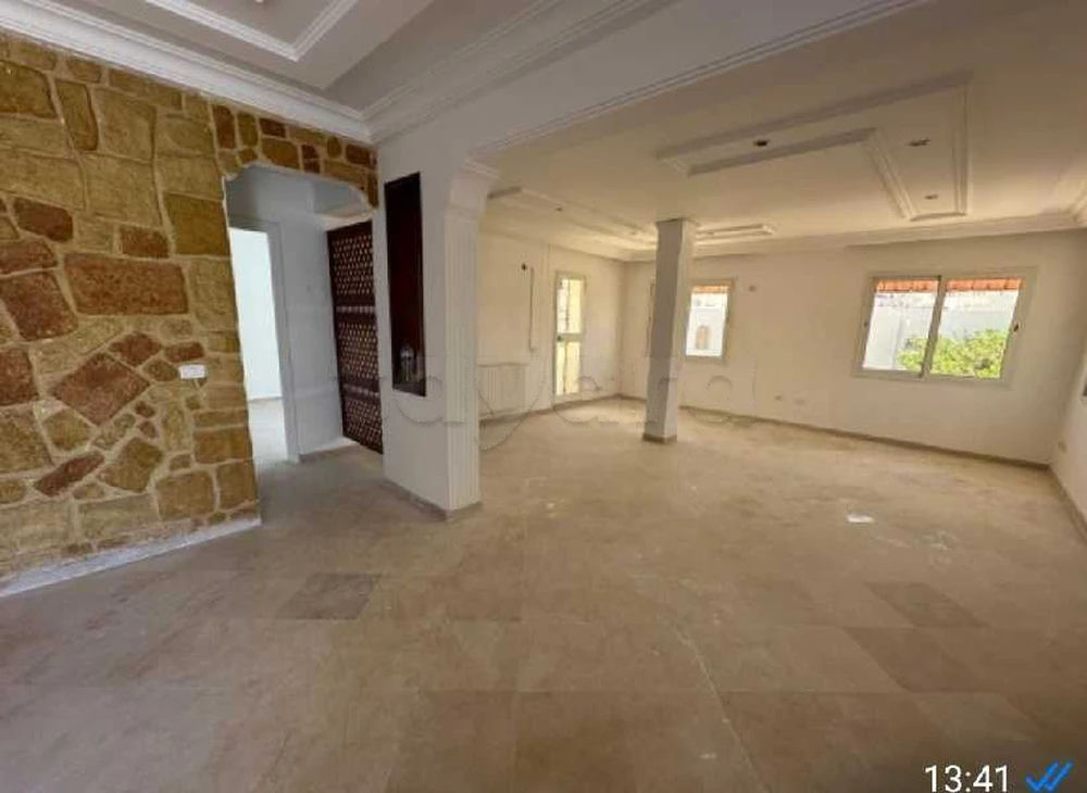 À louer étage de villa S+4 à Ennaser, photo 2