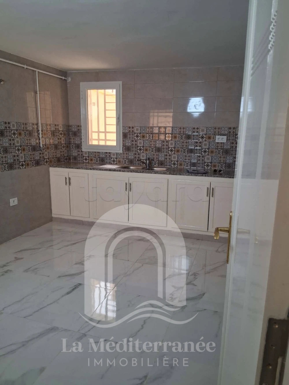 RDC de villa à Mégrine Riath - 94332780, صورة 1