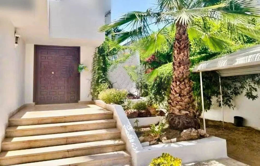 à louer villa S+4 avec jardin à Menzah 9 A, صورة 3