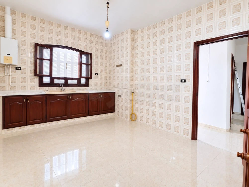 A louer Etage de villa à el ghazela, photo 4