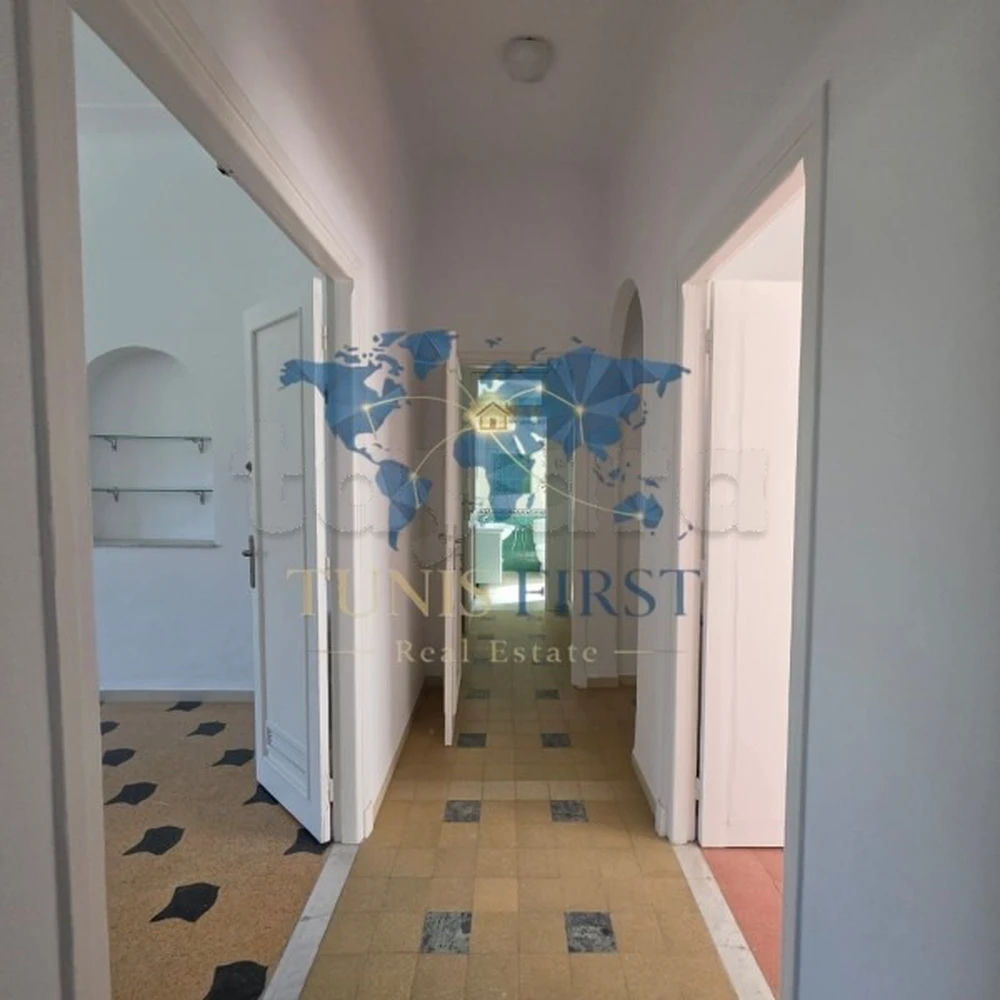 A louer villa S+4 à Carthage, صورة 2