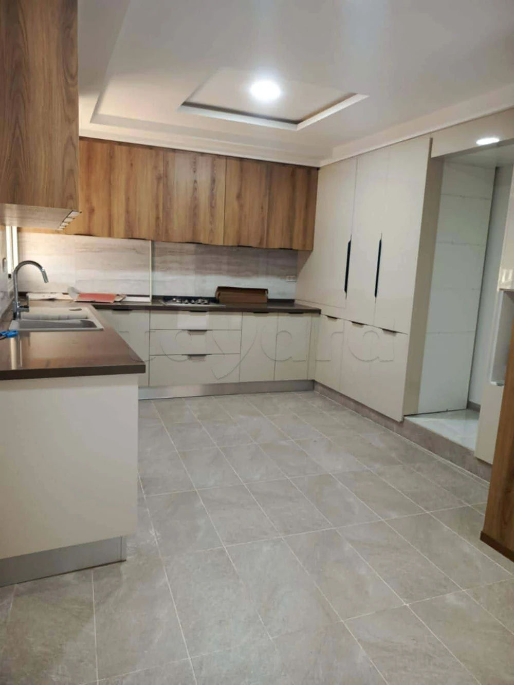 Location Agréable appt S3 haut stg Ennasr 2, photo 3