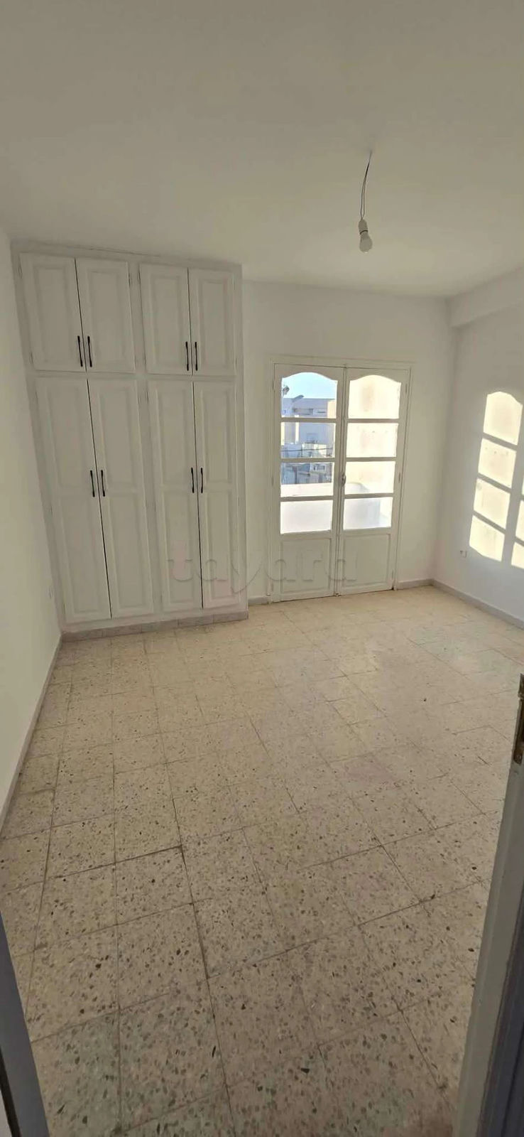 Etage de villa à louer à Borj Louzir, photo 1