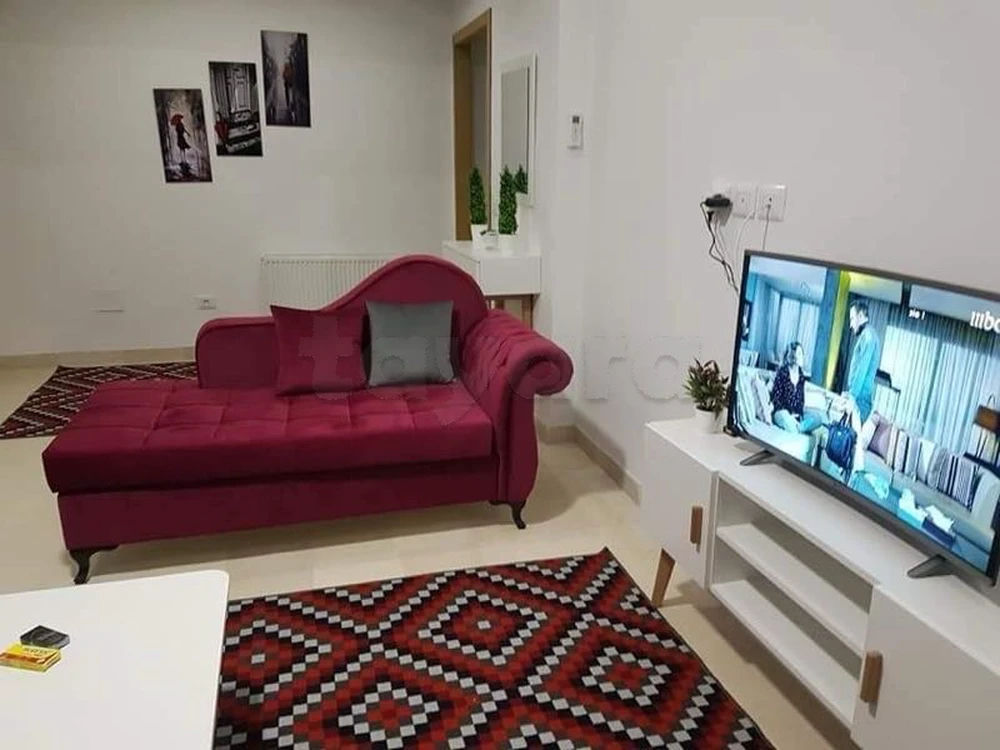 à louer appartement studio meublé s1 ennasr location par jour nuitée, photo 1