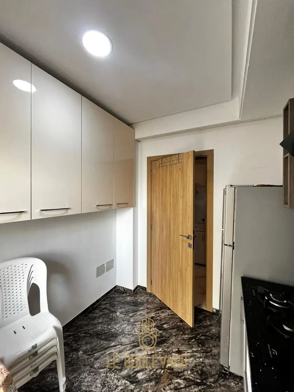 Location annuelle : Appartement S+1 haut standing dans une résidence à AFH Mrezga, Nabeul, صورة 4